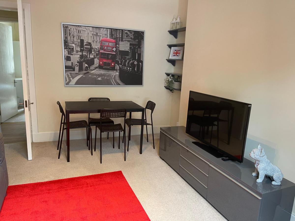 Beautiful 2 Bedroom Apartment- Prime Location, Aberdeen Centre Exteriér fotografie