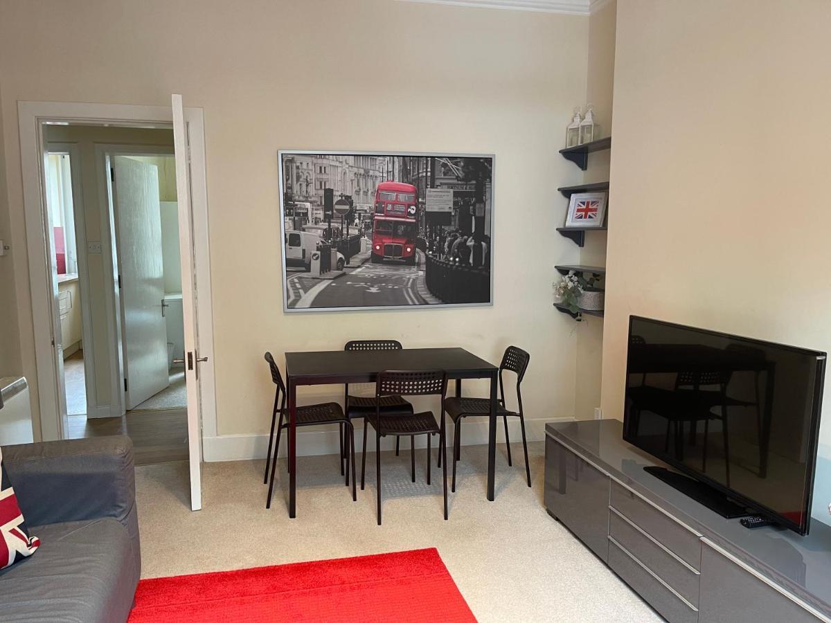Beautiful 2 Bedroom Apartment- Prime Location, Aberdeen Centre Exteriér fotografie