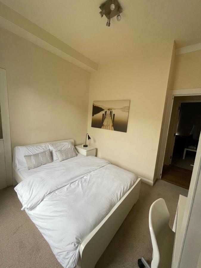 Beautiful 2 Bedroom Apartment- Prime Location, Aberdeen Centre Exteriér fotografie